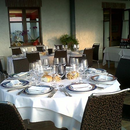 La Rosa Dei Vini Bed and Breakfast Serralunga d'Alba Eksteriør billede